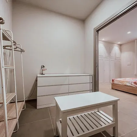 Apparthotel La Spezia Alta Vista Self-check-in 24 I 7 Chiappa (La Spezia)