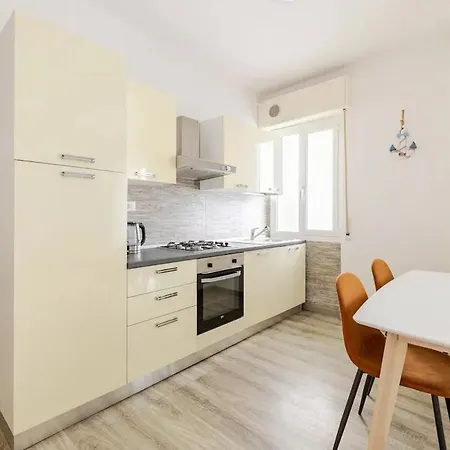 Apparthotel La Spezia Alta Vista Self-check-in 24 I 7 Apartamento Chiappa (La Spezia)