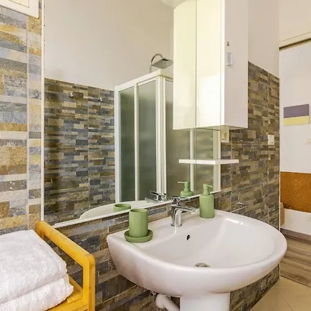 Apparthotel La Spezia Alta Vista Self-check-in 24 I 7 * Chiappa (La Spezia)